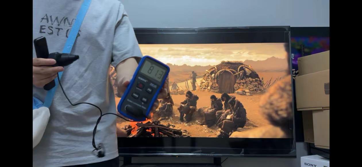 补测索尼5系实景亮度，电影峰值813，游戏峰值620，无法达到HDR1000标准