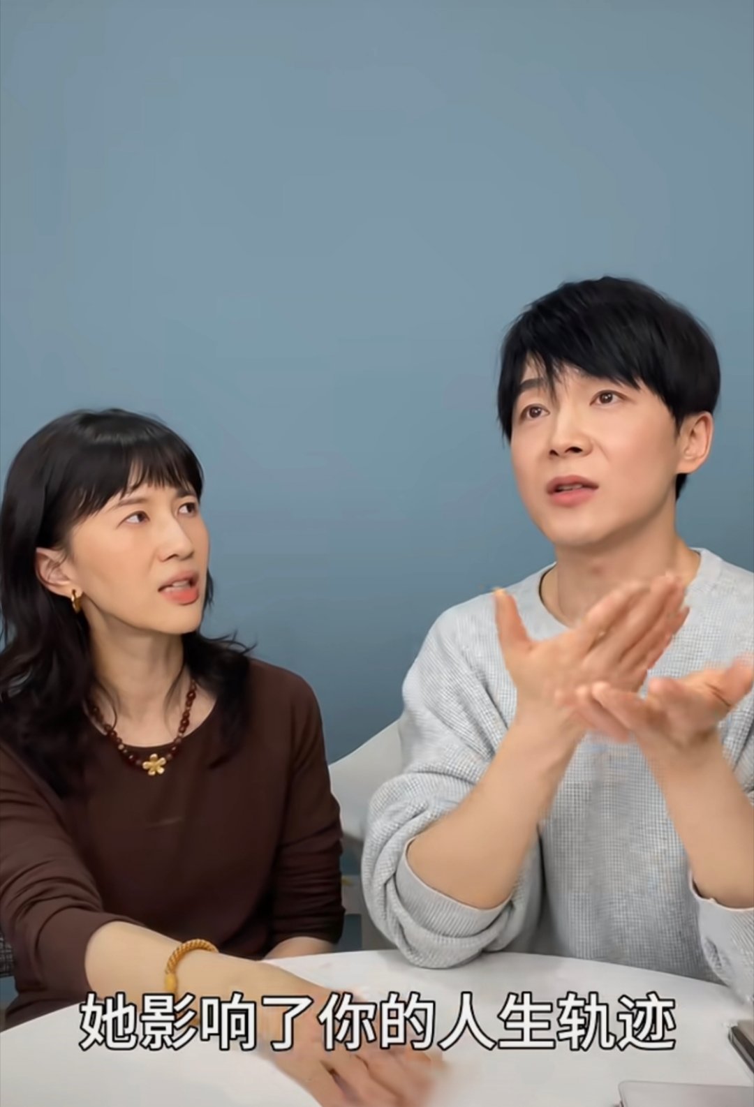 Papi和沈凌？就是那种“不装熟但真的熟”的神仙友情！一个中戏才女，一个综艺老炮