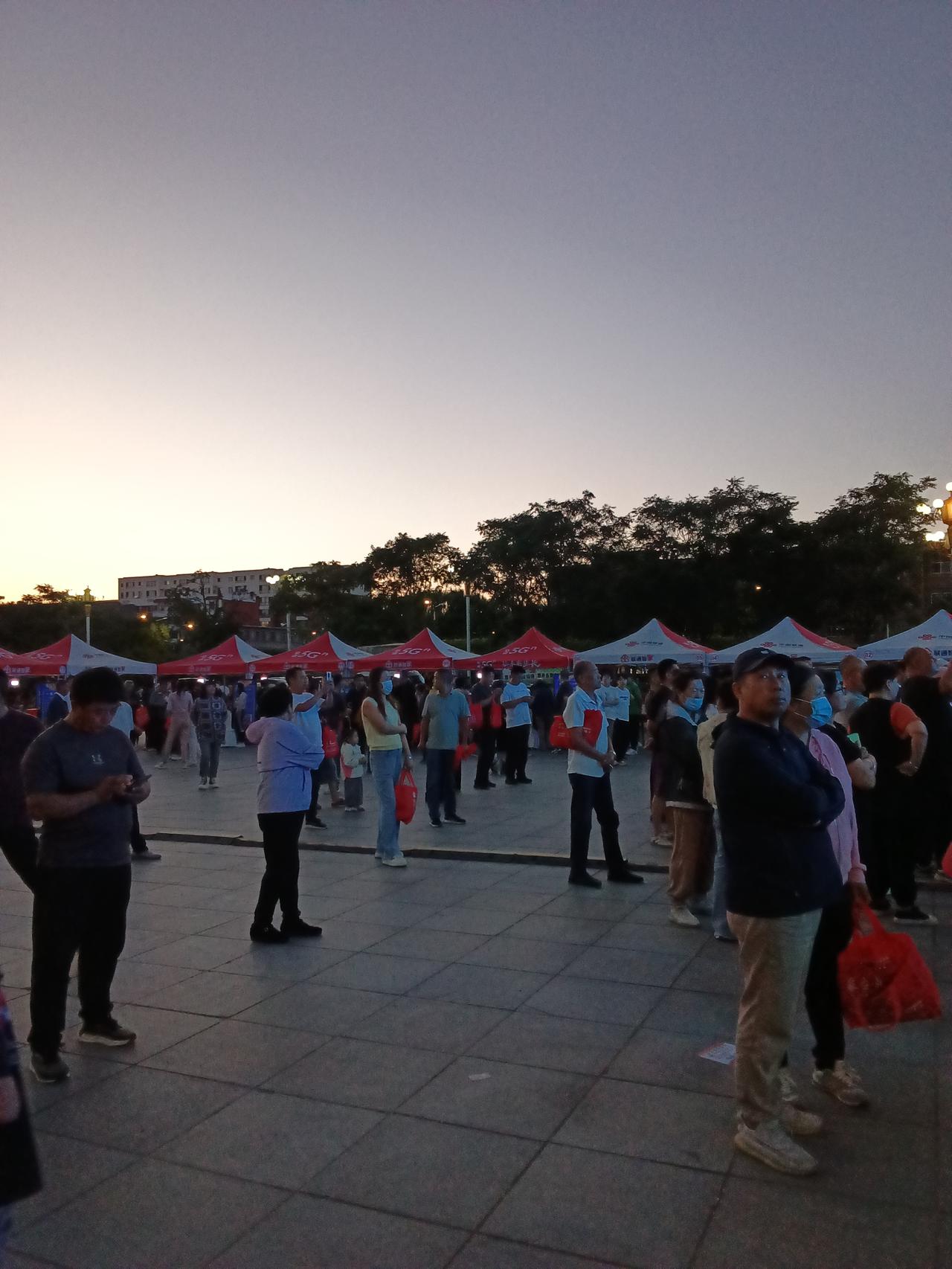 特产展销会开幕
家乡文旅很给力！

就在今天9月14日，我的家乡阜新小县城地方特