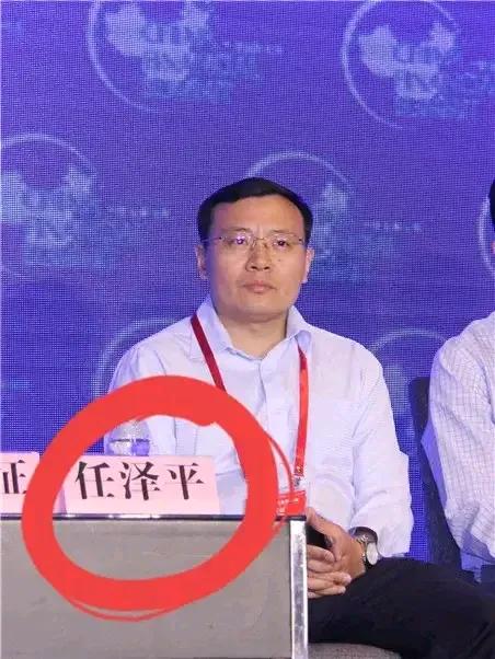 恒大年薪1,500万请来的顶级智囊任泽平同志，预测10月9号股市开盘及收盘。刺激