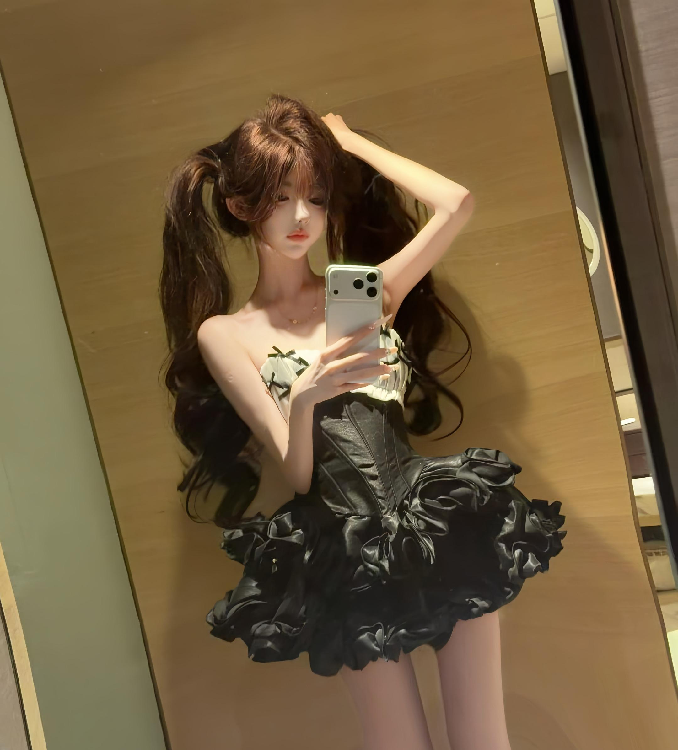 终于我们在彼此的生活里查无音讯