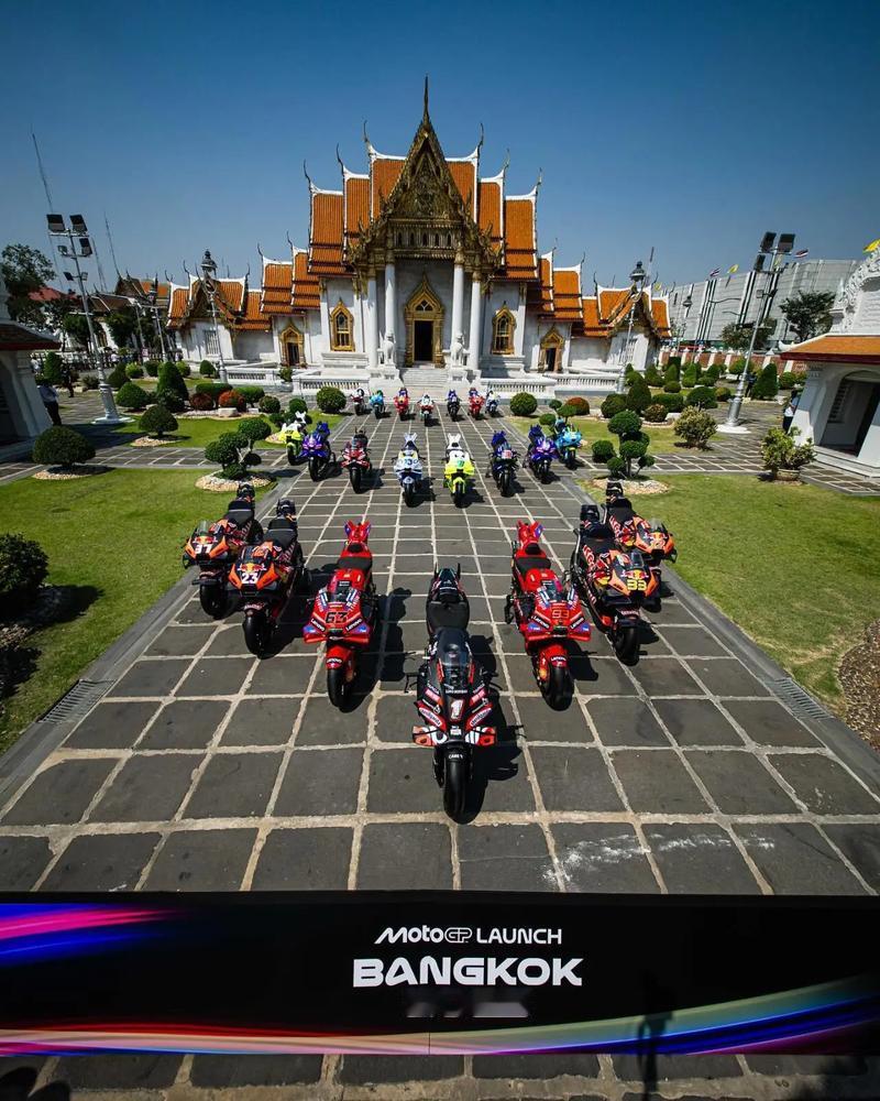 张雪加速复活1700亿赛道确实让很多早已习惯了电动车出行的国人，重新感受到了燃油