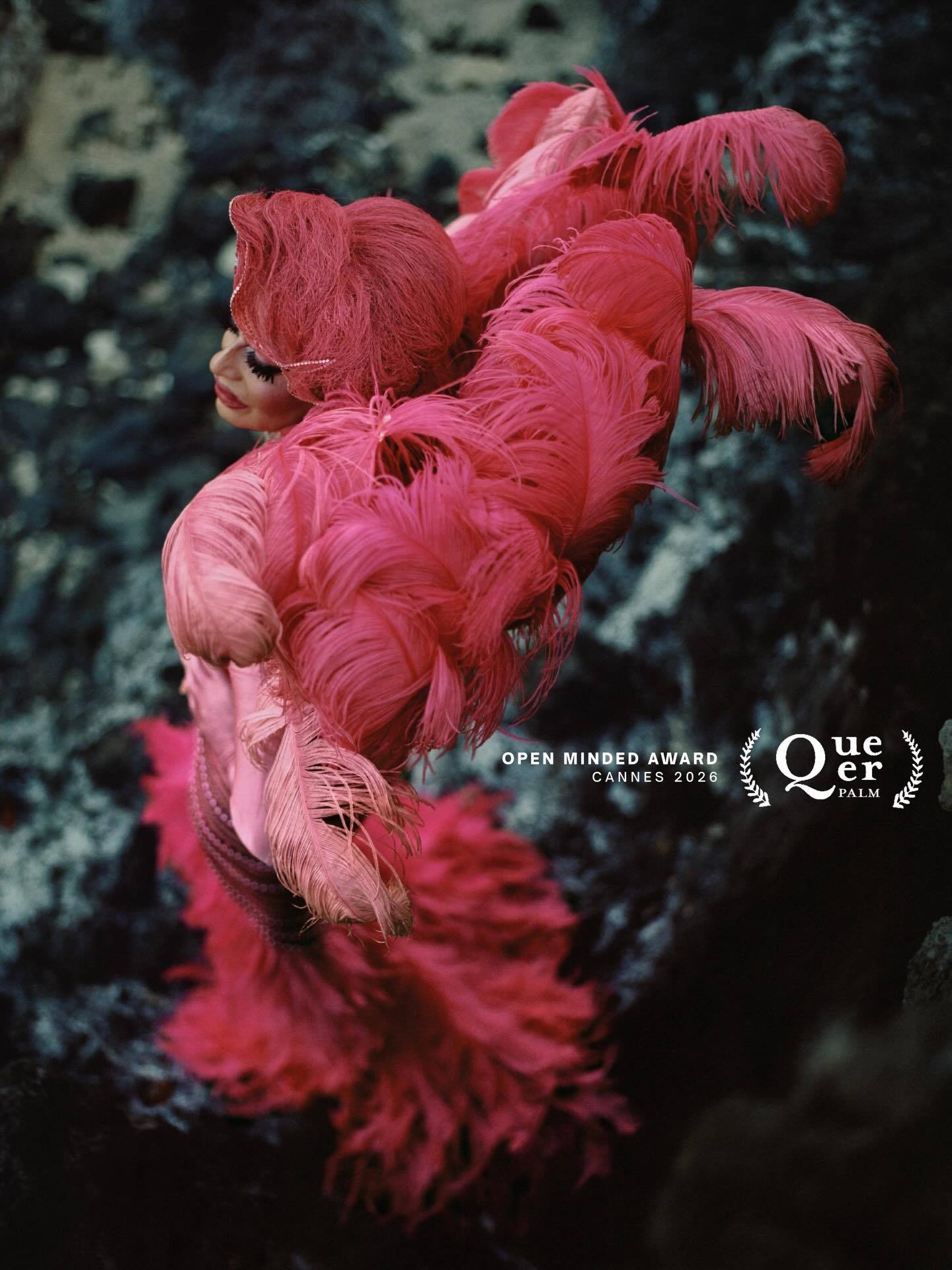 第79届戛纳电影节第16届酷儿棕榈奖发布主视觉海报，海报灵感来自于法国摄影师Ra