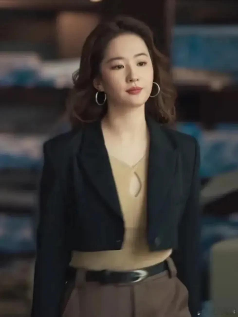 夫替怀孕妻子辞职合理吗# 《玫瑰的故事》里，黄亦玫怀孕晕倒住院。方协文未经商量却