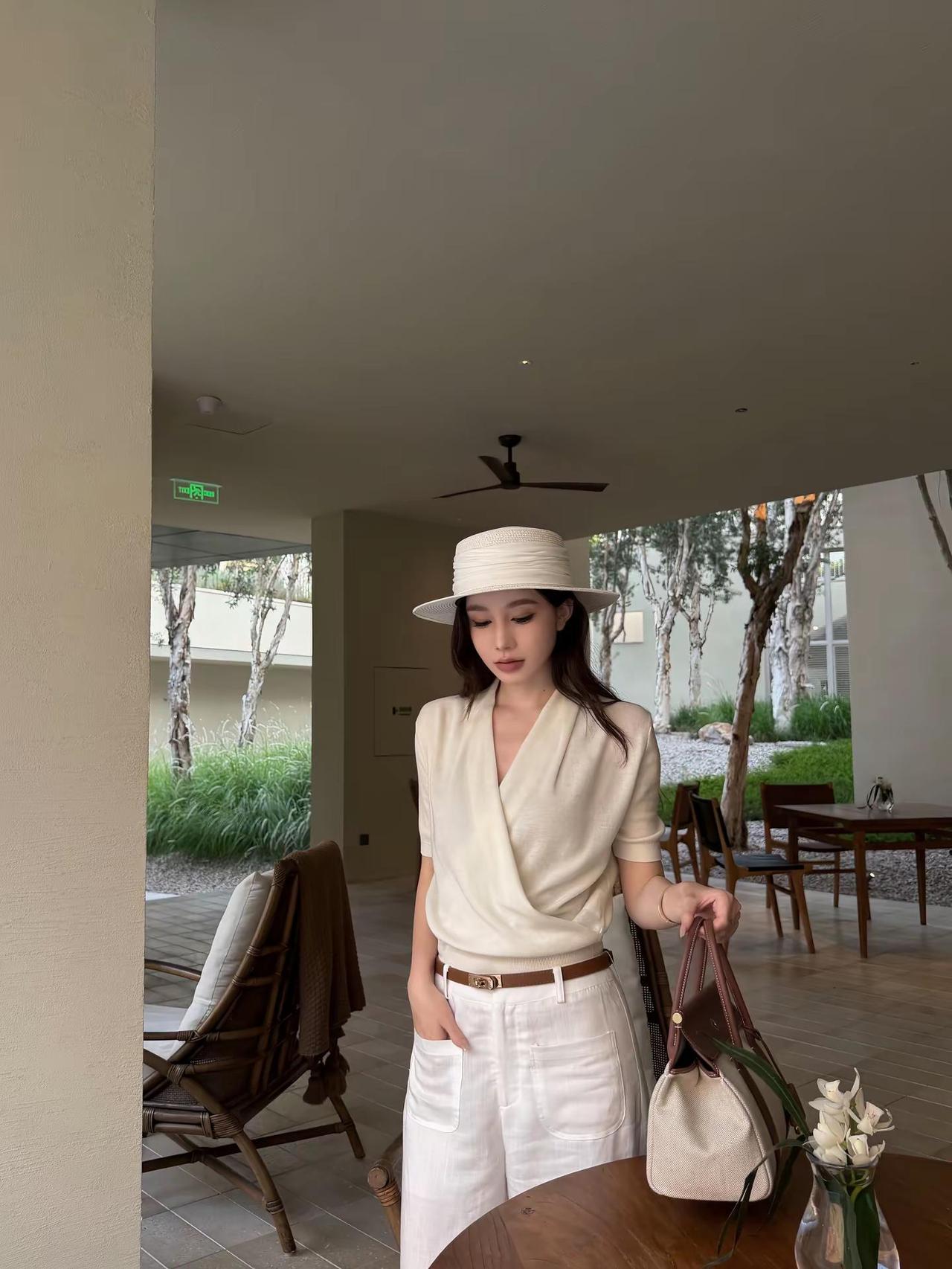 喜欢简单的东西 和清晰的感觉