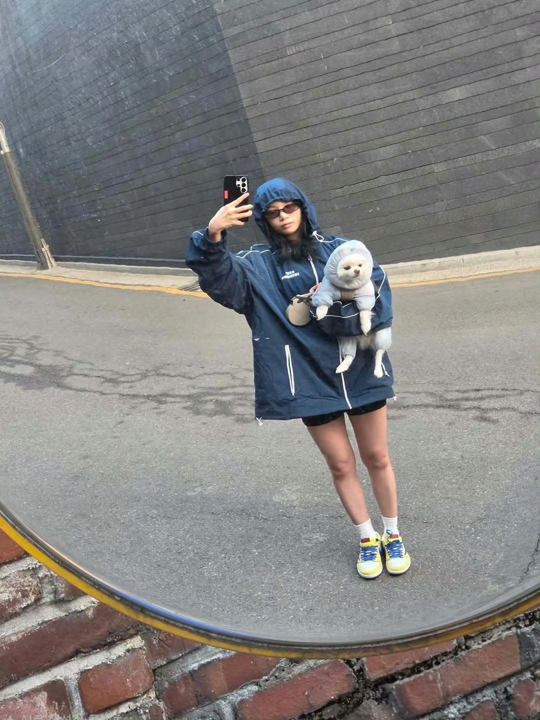 田柾国ins转发金采源骂金采源的看看金采源穿的什么衣服行嘛正常的前后辈宣互动罢了