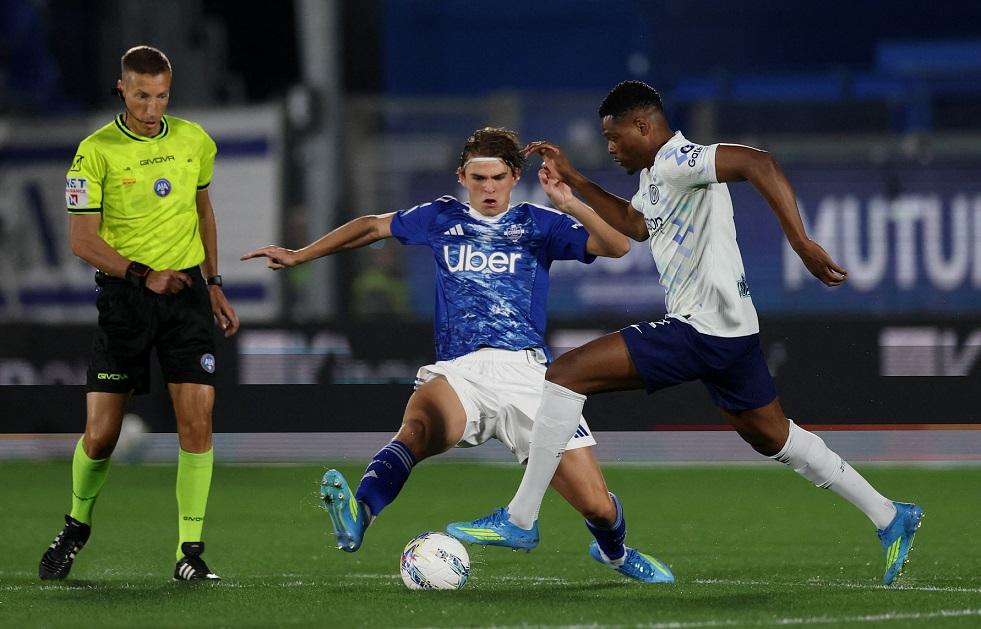 国际米兰逆转科莫，以9分优势继续领跑
 
13日消息，意甲方面有关冠军的争夺其实