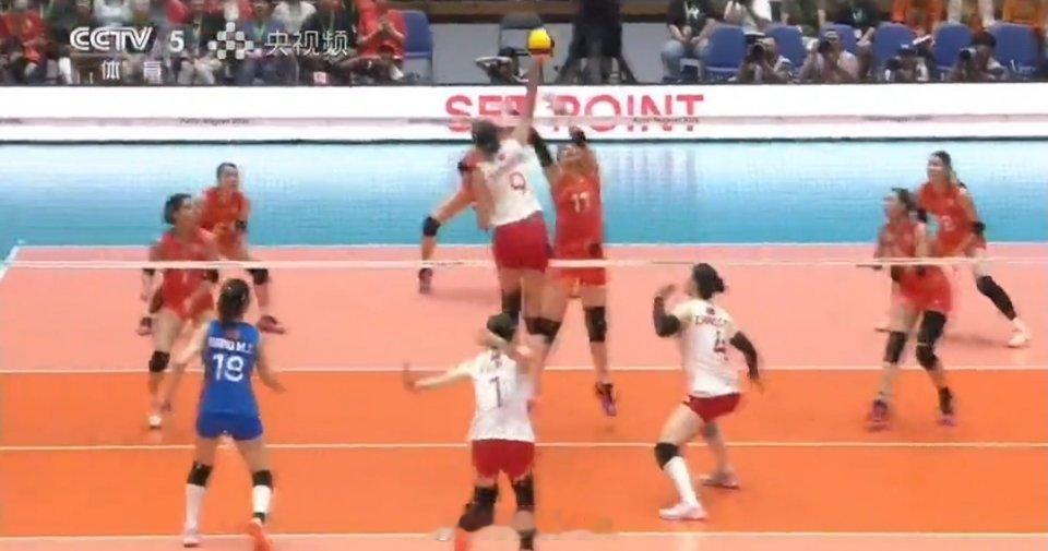 中国女排vs日本女排25-19，中国女排1-0日本女排[拳头] ​​​