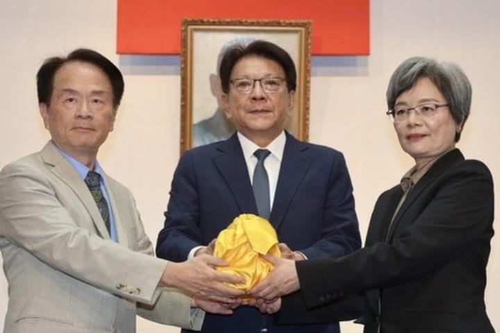 陈翠莲刚上任开呛在野党！国民党批「妄为史官」：未曾秉笔 先已媚上

花新闻网 黄
