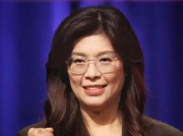 [浮云]核心问题其实很明确：台湾本就是中国不可分割的一部分，实现完全统一后，整个