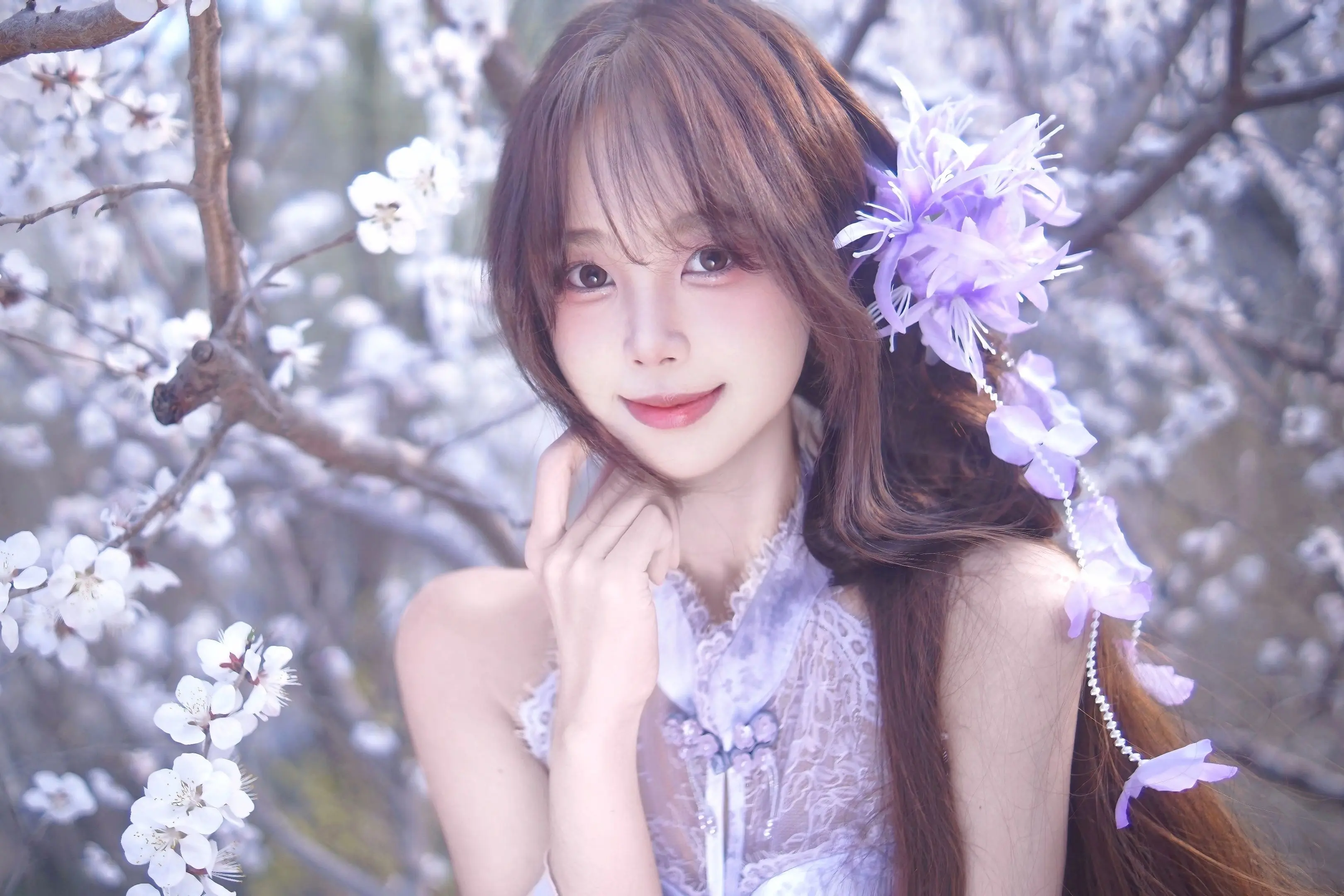 就只看了你一眼