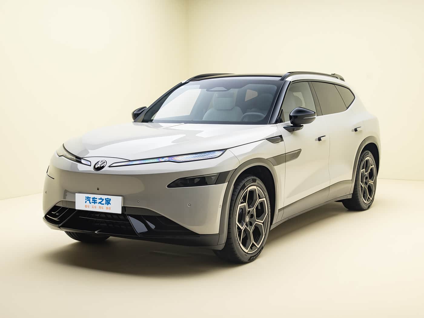 车市观察 刚刚虽然表扬了大众现在的识时务，但对于大众的设计，也得批评，大众安徽这