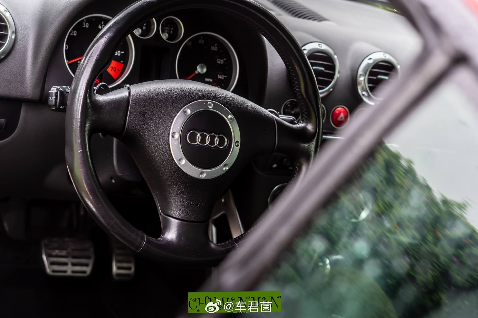 奥迪TT MK1红色战车我和汽车的日常 大v聊车