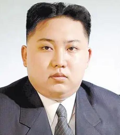 日本为什么偏偏对朝鲜心惊肉跳？很多人以为是怕平壤的核按钮，错得离谱！事实是，朝鲜