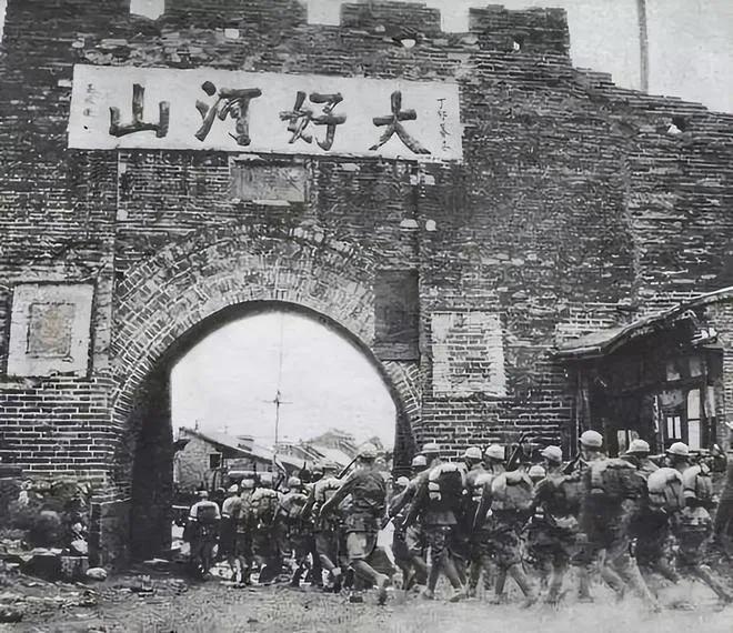 今天是值得纪念的一天，因为在八十年前的今天，晋察冀军区在经过数日的攻坚作战之后，