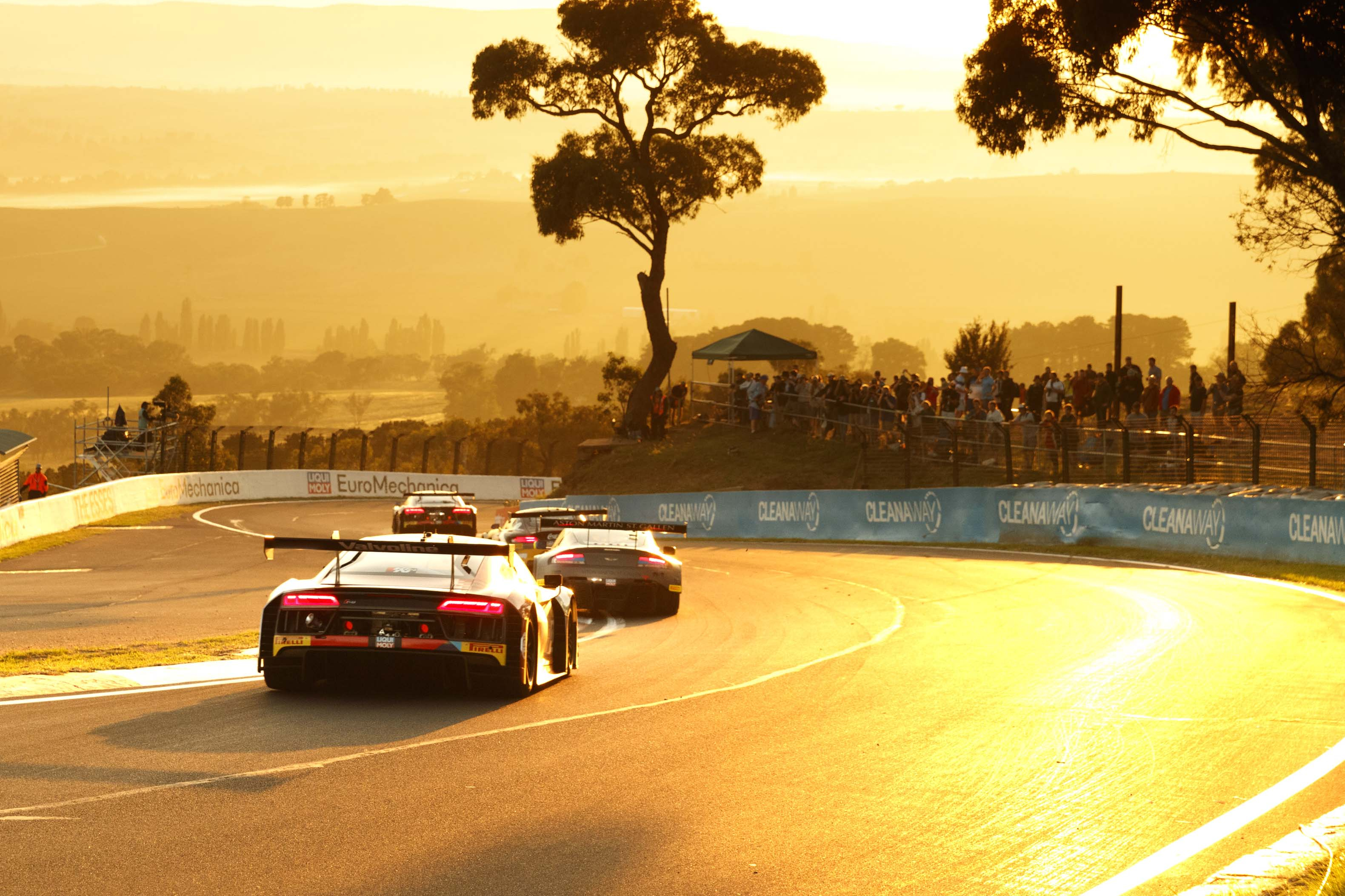 巴瑟斯特12小时耐力赛 2026 赛季巴瑟斯特 12 小时耐力赛参赛名单正式公布