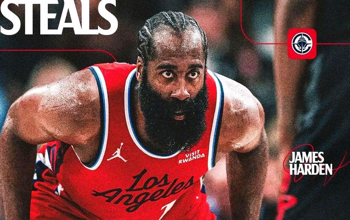 别再骂哈登磨蹭了，他把进攻时间耗完再投三分，恰恰是现在最聪明的打法。

哈登现在