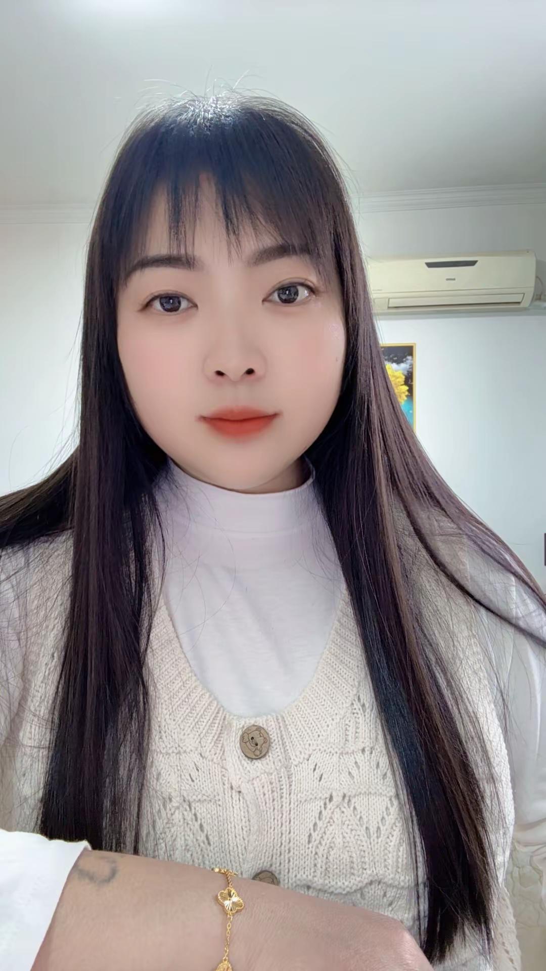 慢度于每一个当下 ，清喜于每一刻光阴。忙时🈶方向 ，闲时🈶爱好。在柴米油盐里