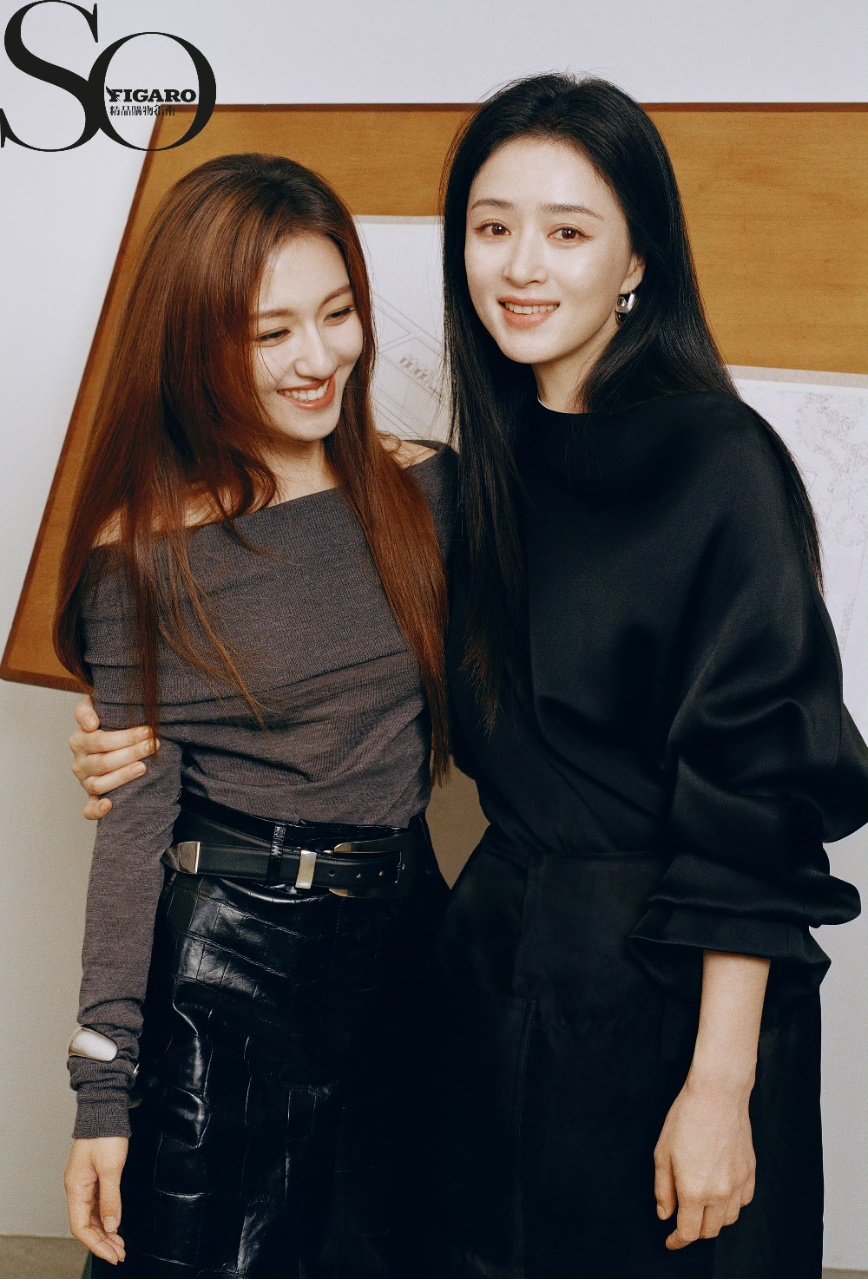 李兰迪蒋欣友谊李兰迪蒋欣友谊真的好好[期待]李兰迪蒋欣双人封面 ​ ​​​