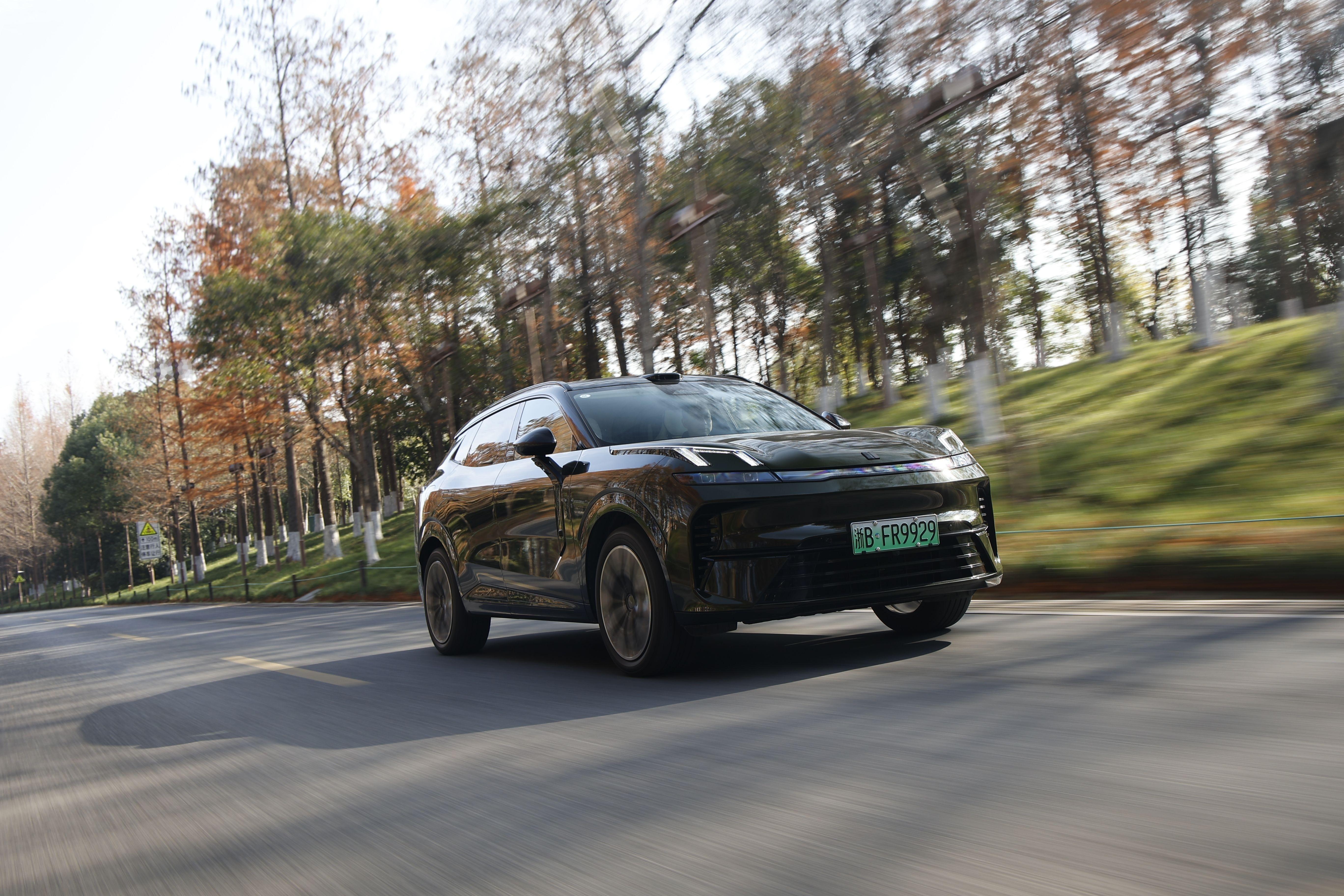 友友们，如果你过年要开长途，听我一句劝：春节返乡要稳不要快！我这次深度体验了领克