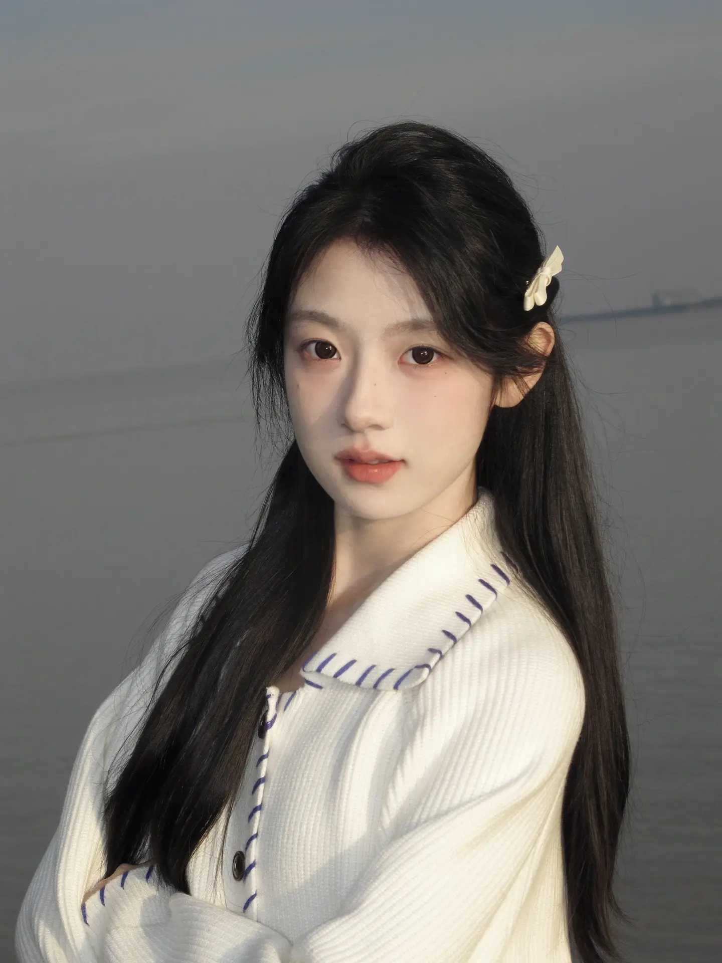 爱让人像小孩。