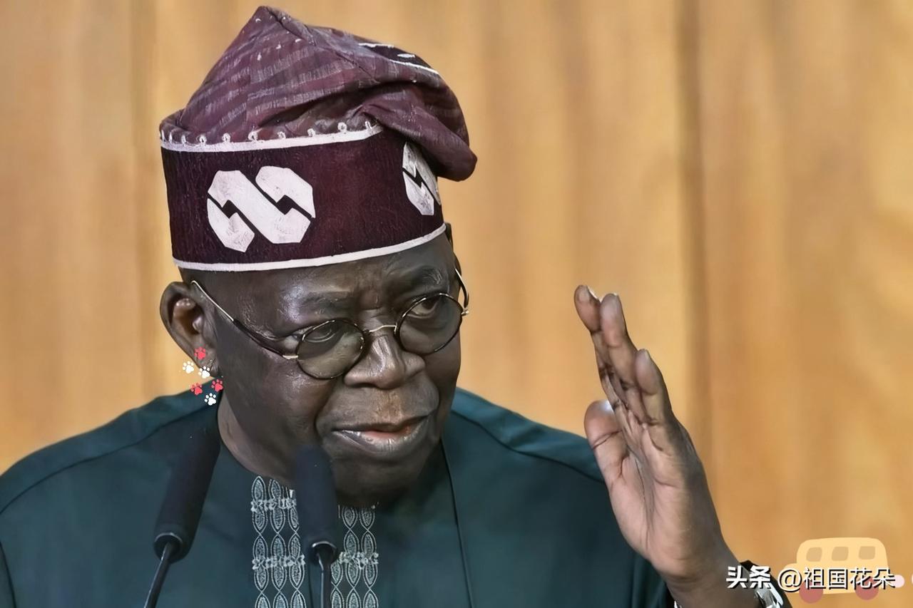 快讯 快讯
美国总统特朗普宣布了！

据彭博社报道，美国总统特朗普当地时间11月