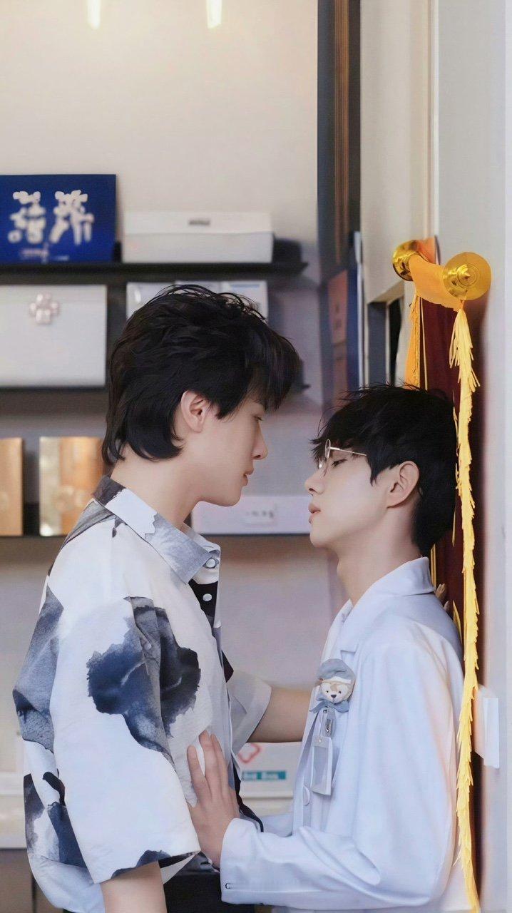 展轩刘轩丞双人杂志展轩刘轩丞杂志 展轩刘轩丞杂志，双人杂志我蹲蹲 ​​​
