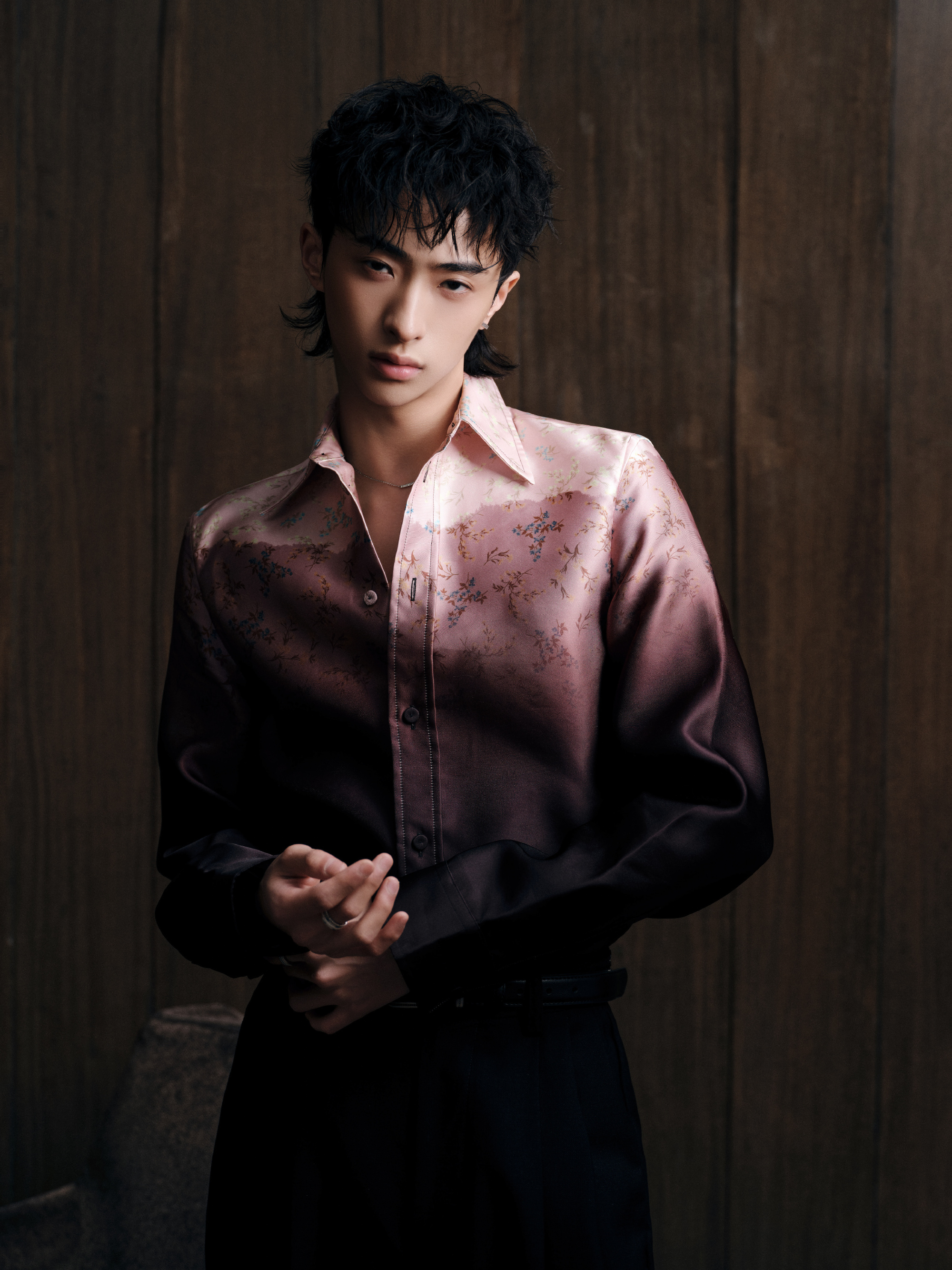 恩利在桃花坞紧急求助五十公里桃花坞桃花坞搞笑名场面上线！恩利花式宠爱哈密瓜在线求