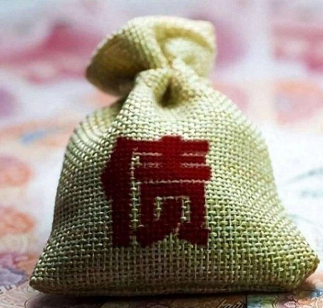 老话讲：年前不欠债，年后好运来。
债务还清，承诺兑现，当然，也要记得把别人欠你的