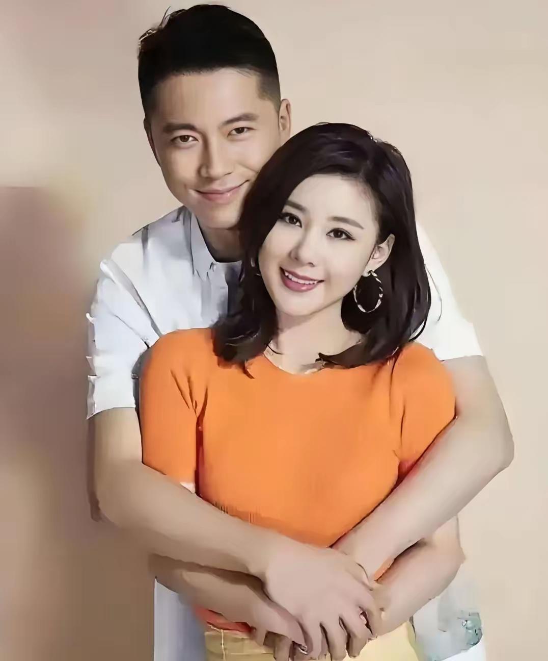李小萌
王雷
夫妻照