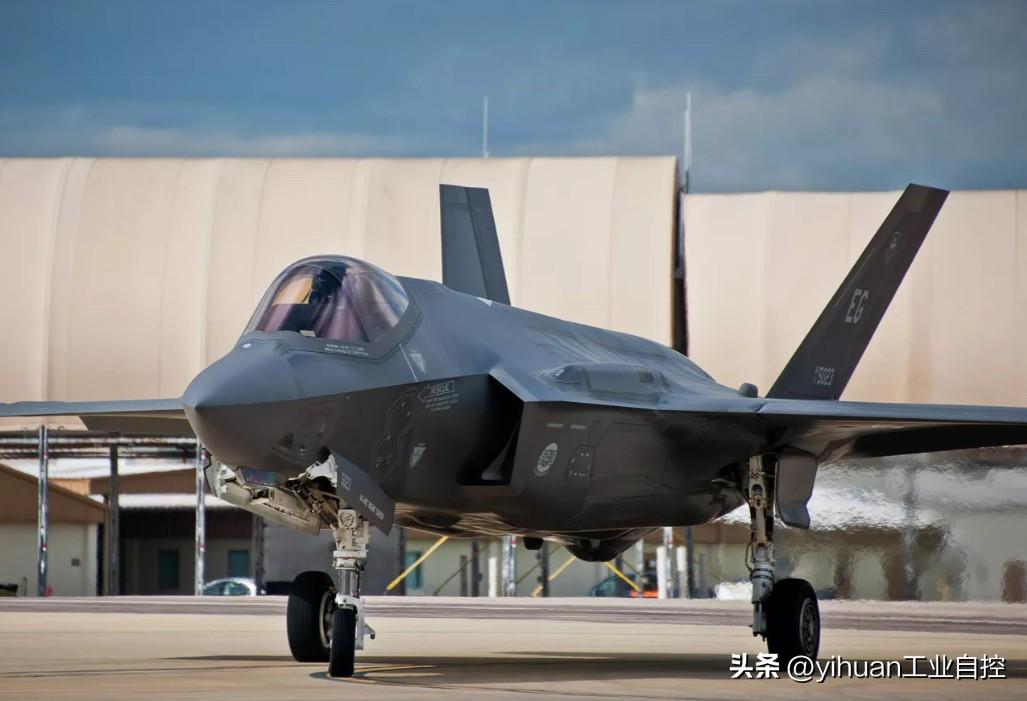 据美媒CNN报道，美国中央司令部发言人霍金斯上尉表示，一架F-35五代隐身战机在