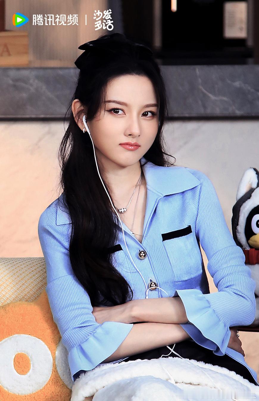 宋祖儿六月两部剧上星宋祖儿6月有2部剧上星6 月爆款预定！宋祖儿携《折腰》《艰难