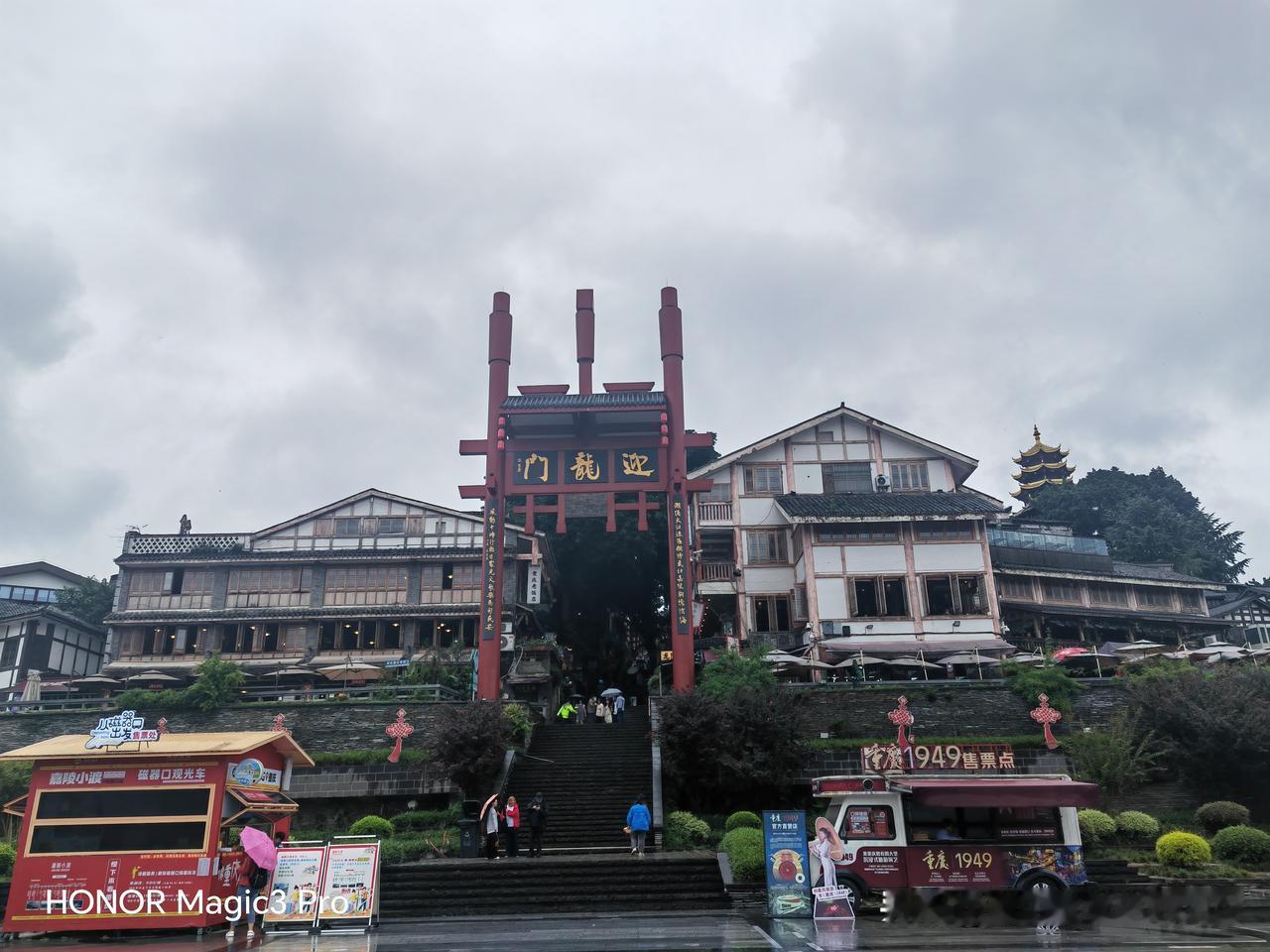 河南2026中招时间安排的有意思
       河南中招时间为6月22日-6月2