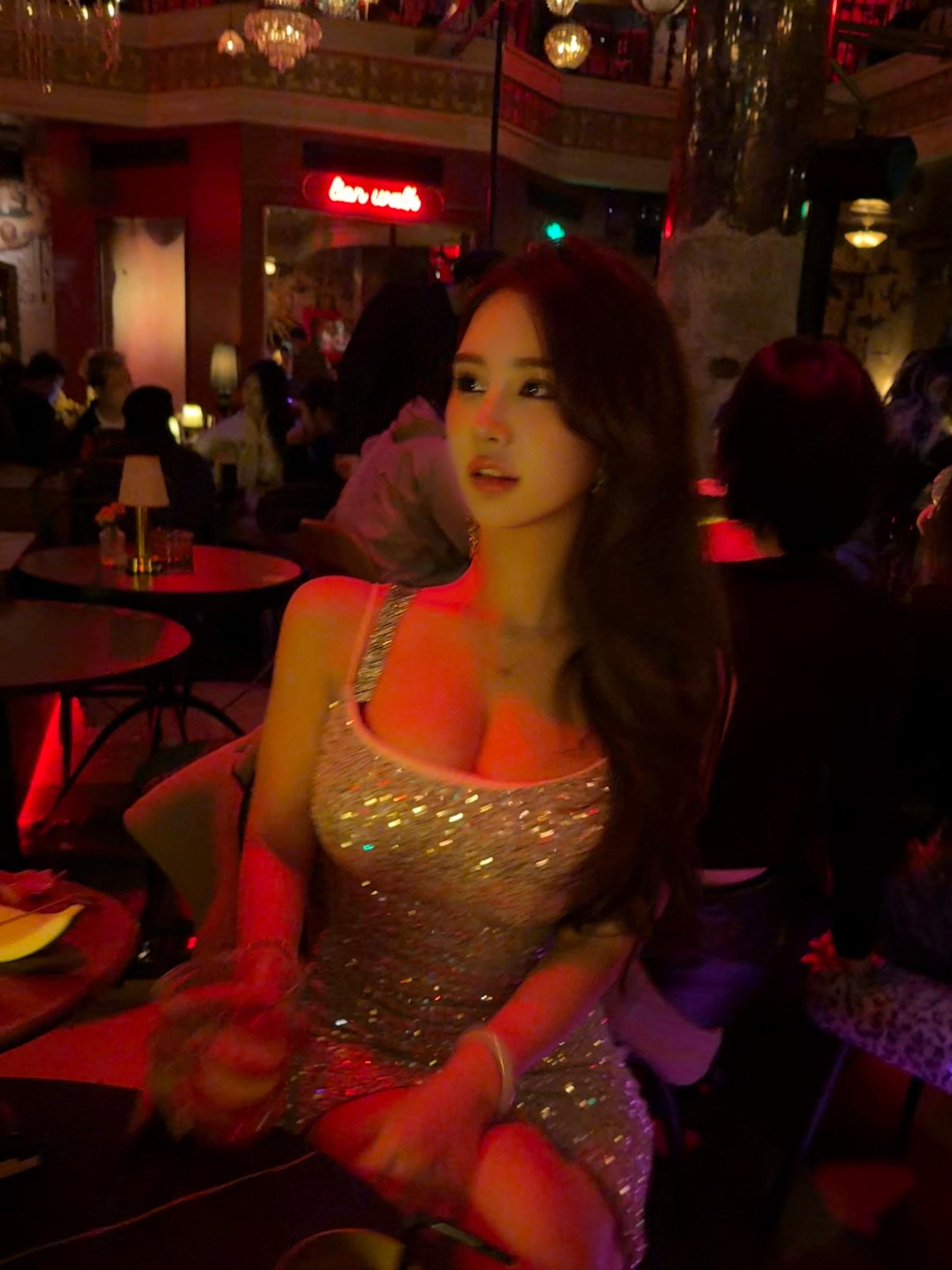 人就是会变的，五年前我以为自己会穿一辈子宽松的衣服