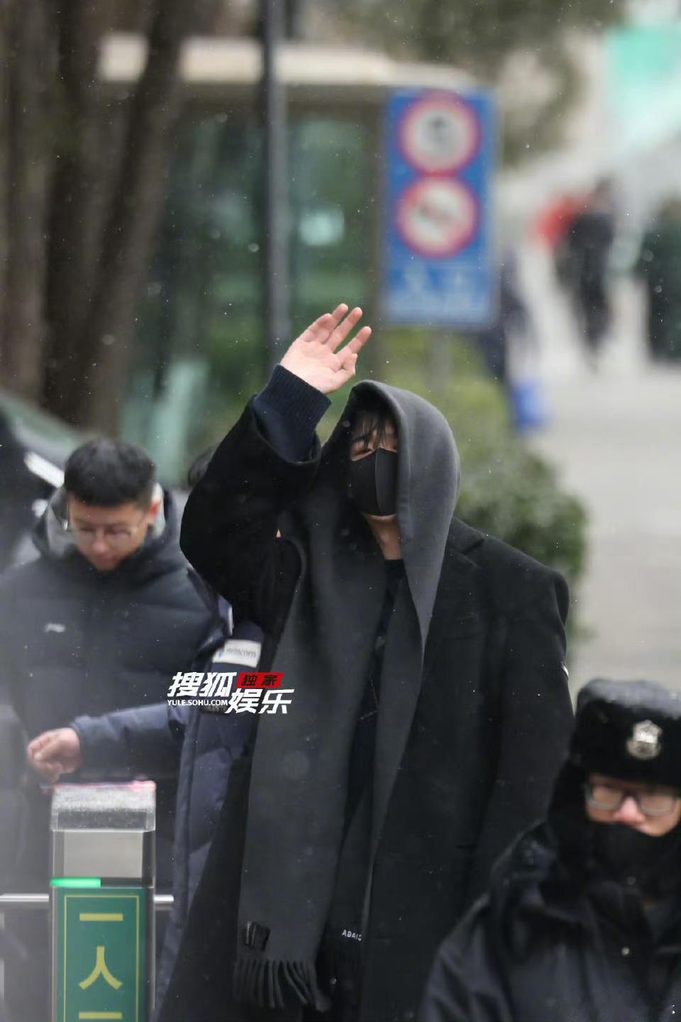 刘宇宁 宋威龙 毕雯珺2026春晚彩排 