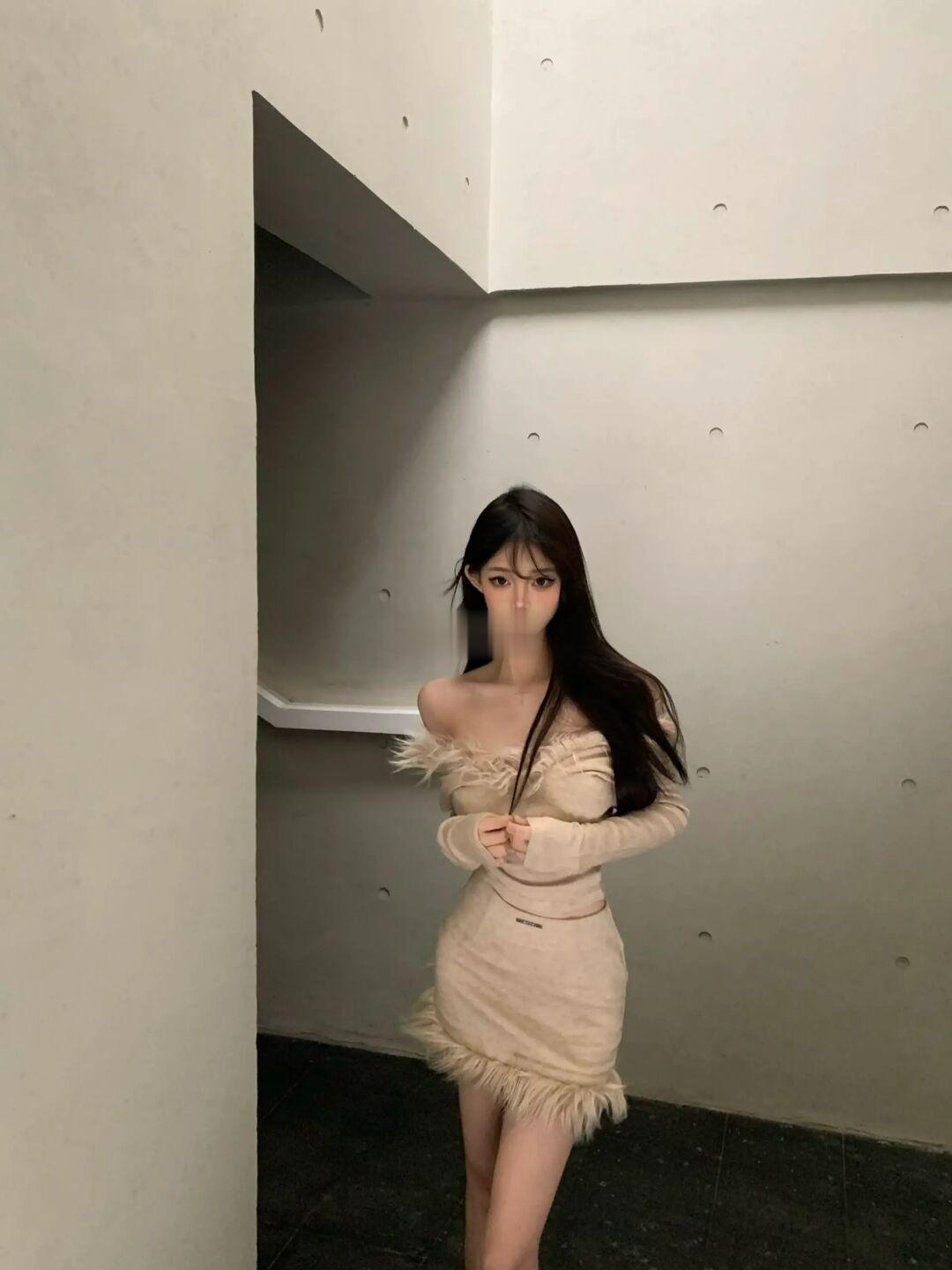 亚裔