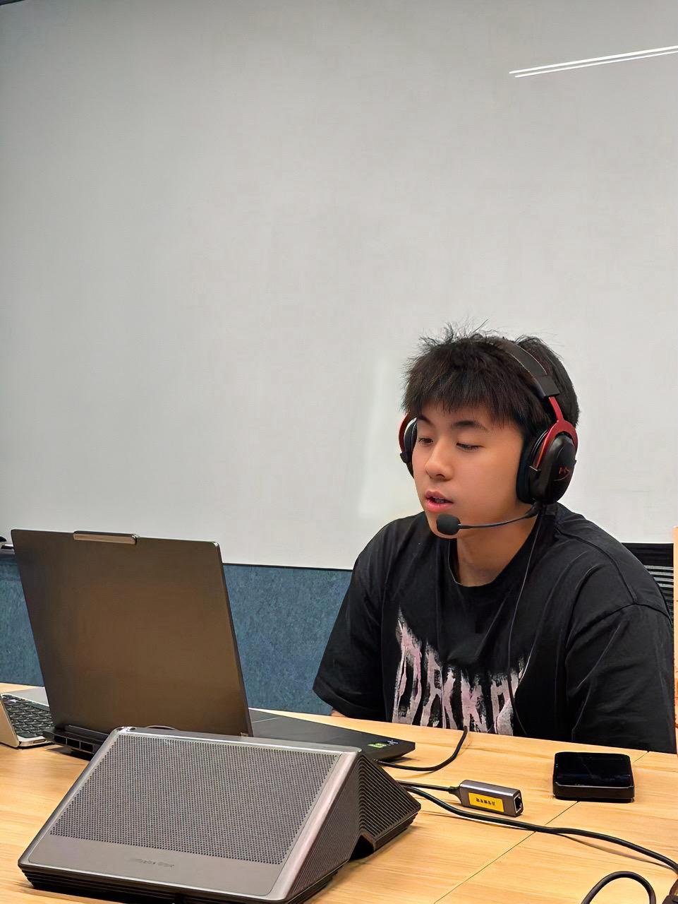 他解说了一场全国乒乓球锦标赛的双打亚萍姐的乒乓时间 乒乓球 体育生 全锦赛