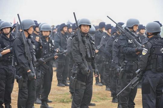早期特警与26万狙击步枪