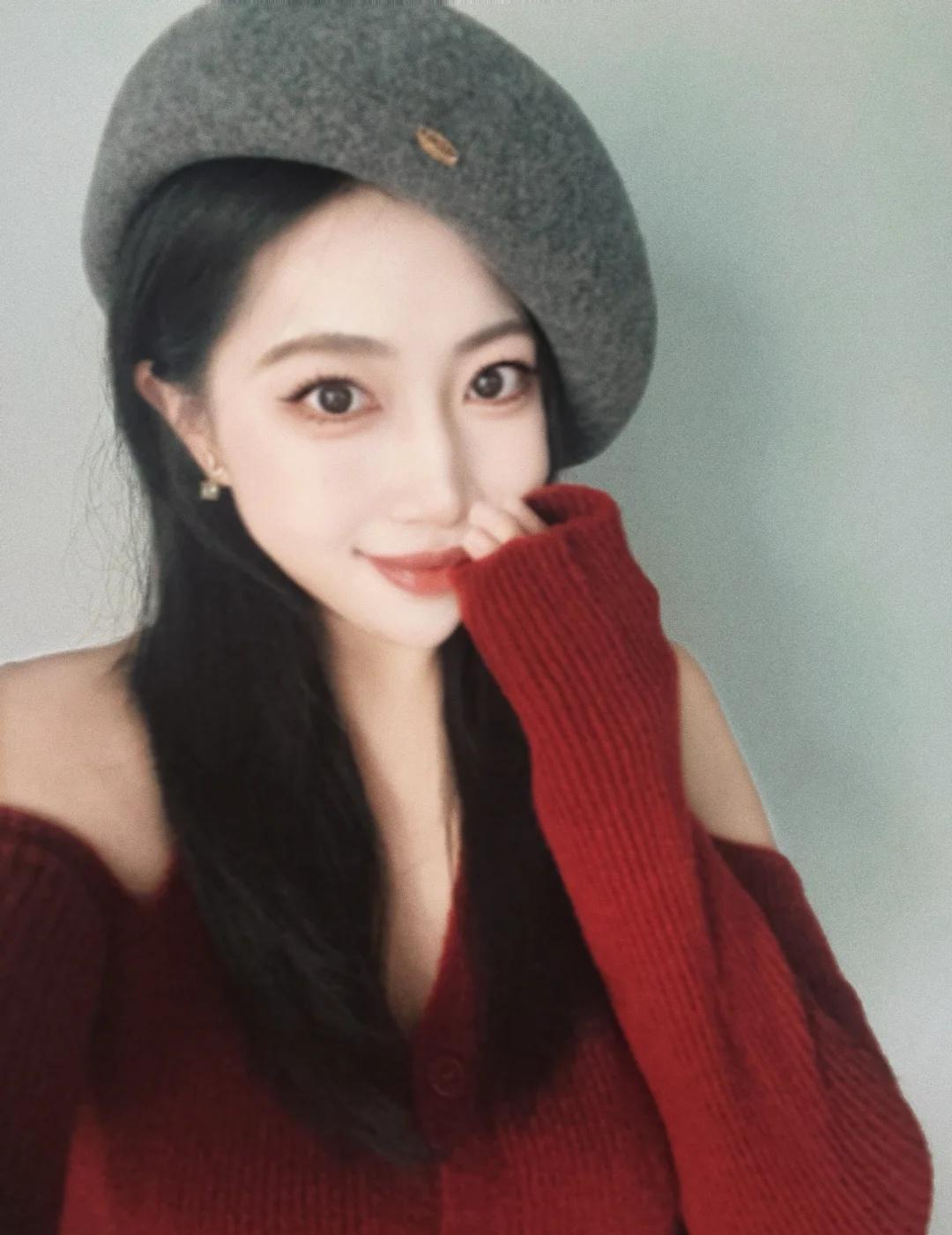 长春今天降温啦
帽子手套安排上吧[扶额R]长春 一秒入冬 降温了记得保暖哦 记得