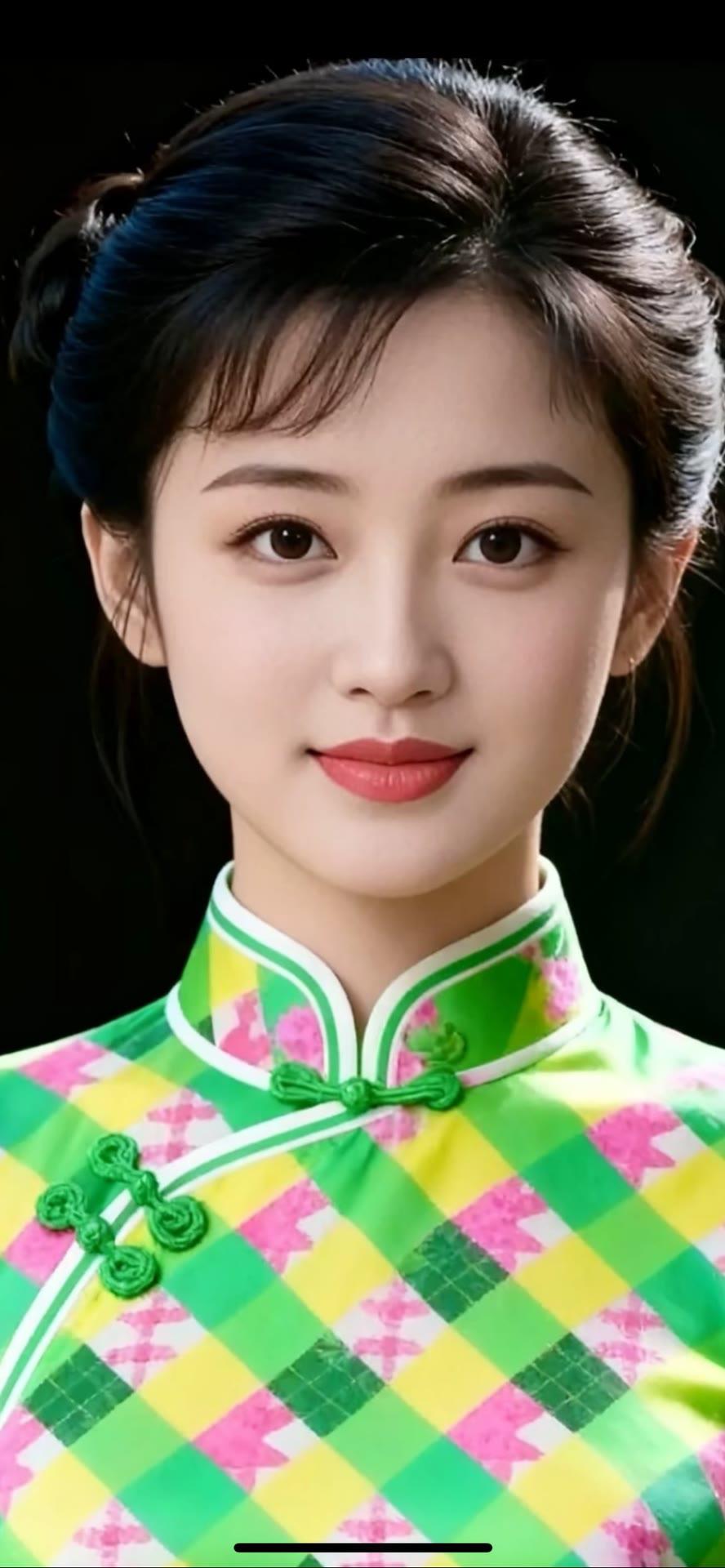 清新脱俗的旗袍少女，优雅动人！