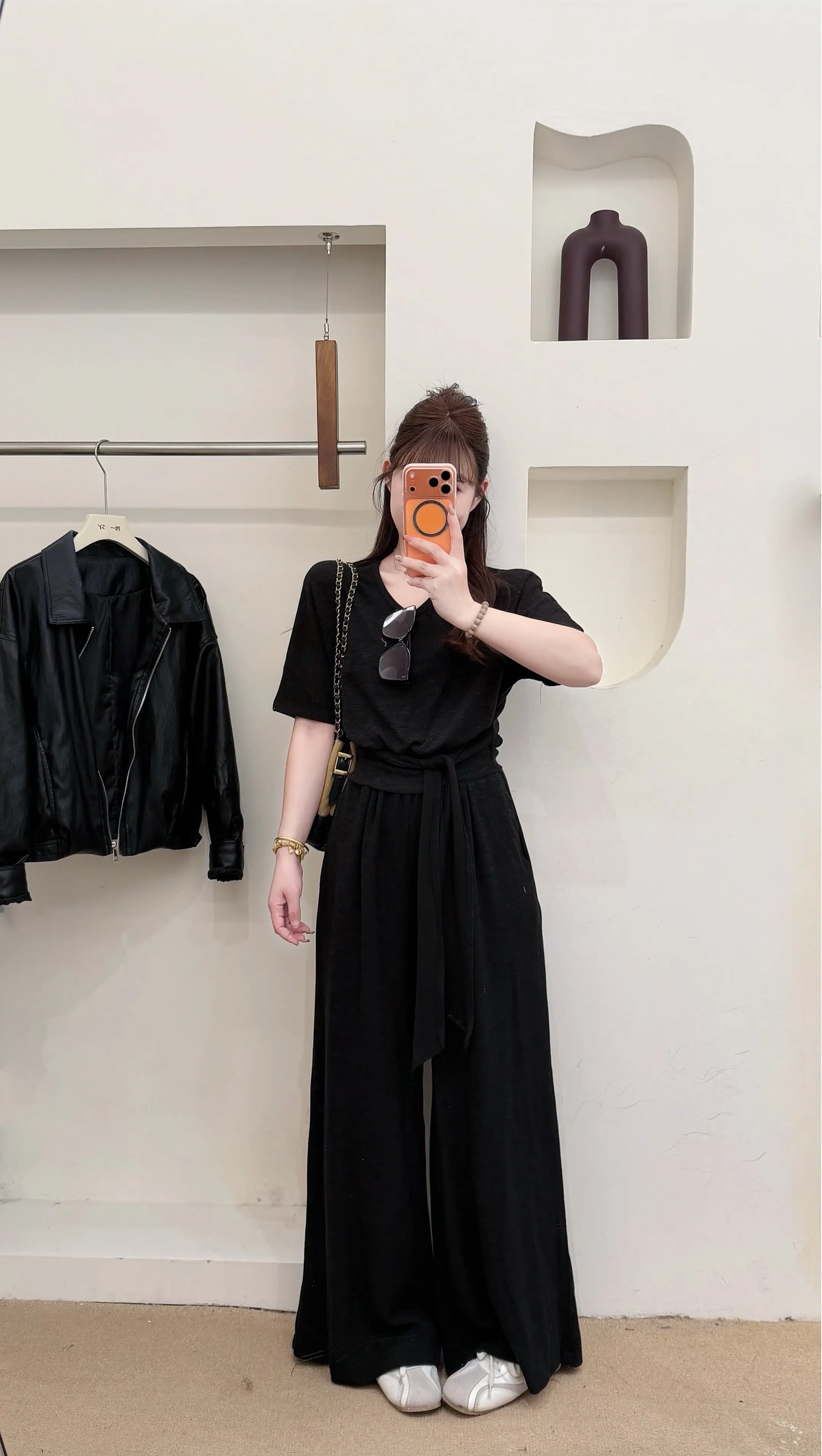 纠结了，粉色好还是黑色好