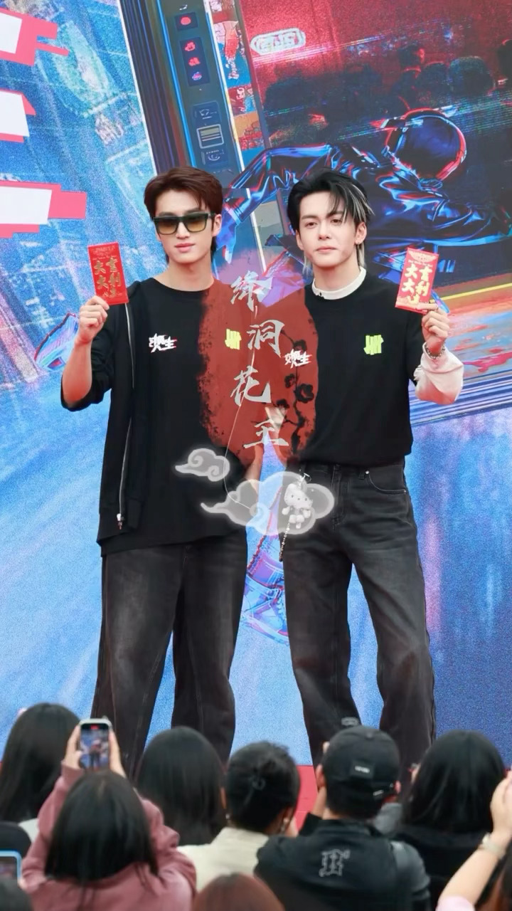 曾舜晞张康乐刘些宁《交换人生》开机路透！！[打call][打call] ​​​