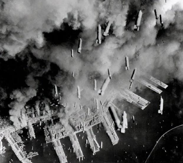 中国绝对不能小瞧日本。二战期间，美国轰炸东京，B29投射1万颗炸弹损失147架飞