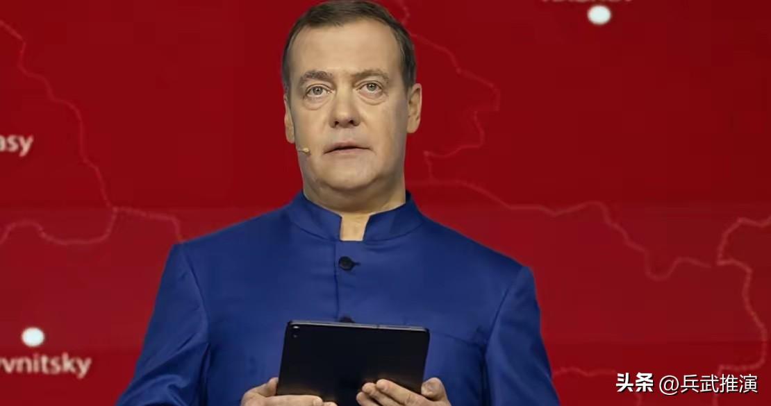 梅德韦杰夫今天指责美国正在为全球僵尸末日做准备

这话听着吓人，说的都是真事，不