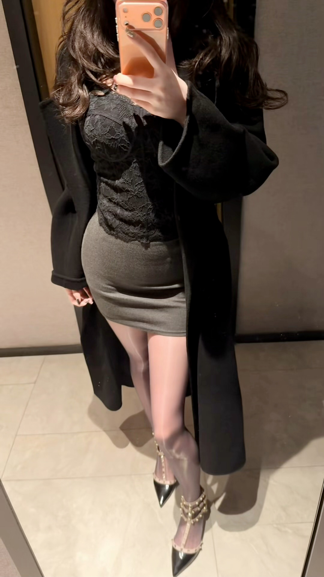 夫人这样去赴约，单有福了 ​​​