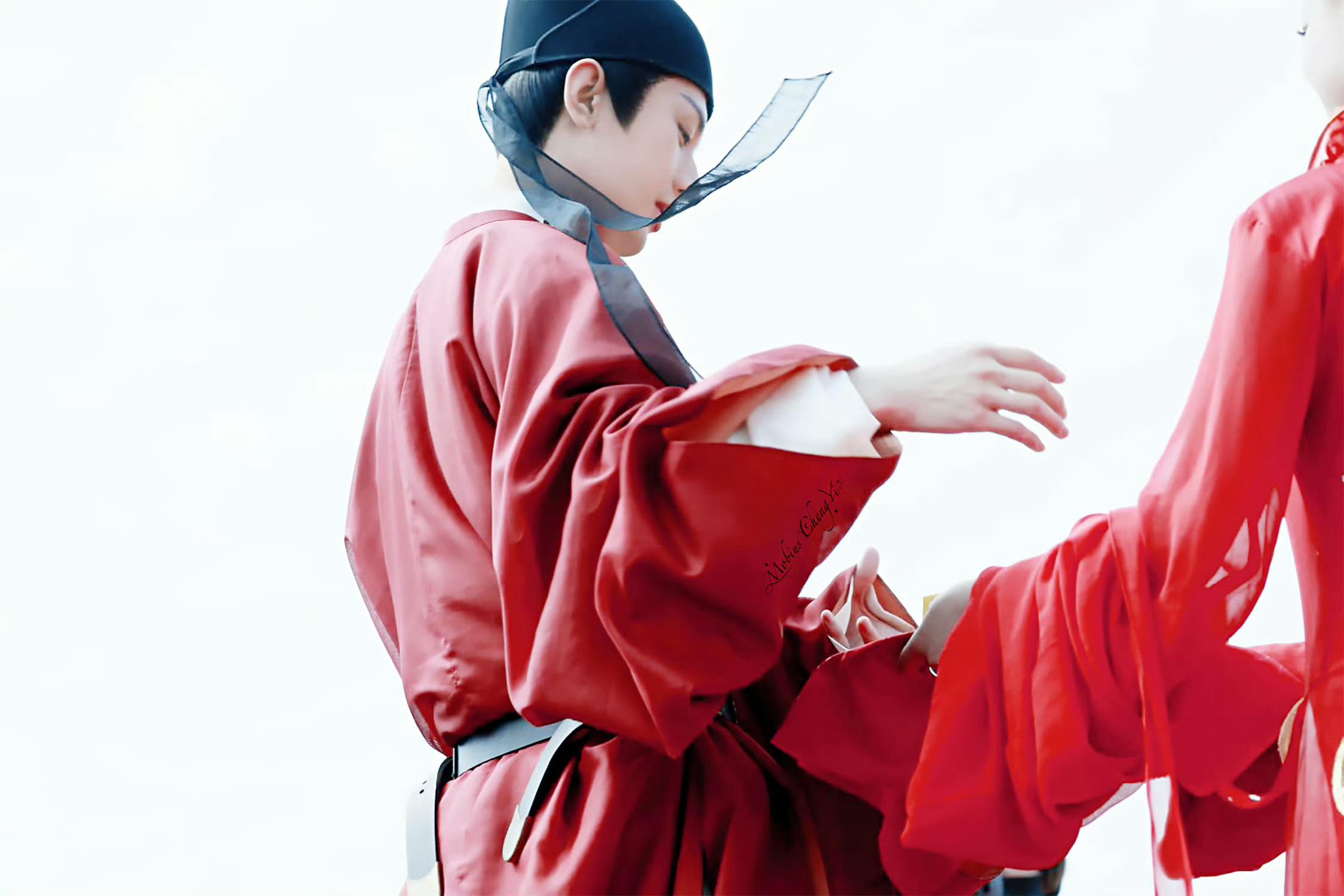 红色美人陛下！ 
