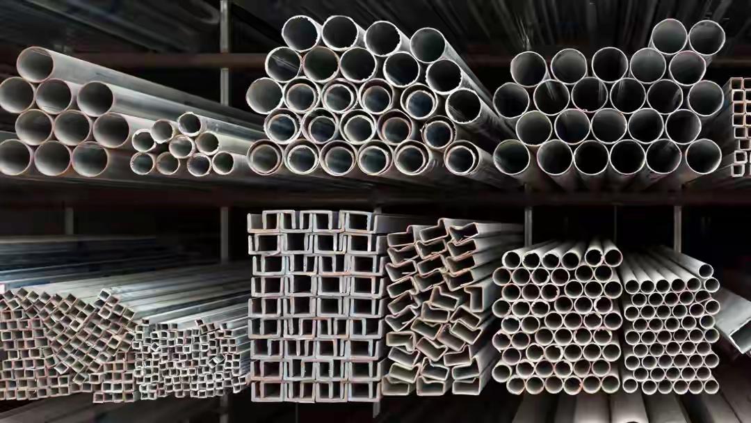 德国对俄制裁升级！副总理发声呼吁，欧盟全面禁购俄罗斯钢铁！