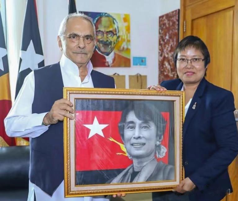 缅甸军方指责东帝汶干涉缅甸内政！

缅甸军方对东帝汶动怒，主要两件事：一、202