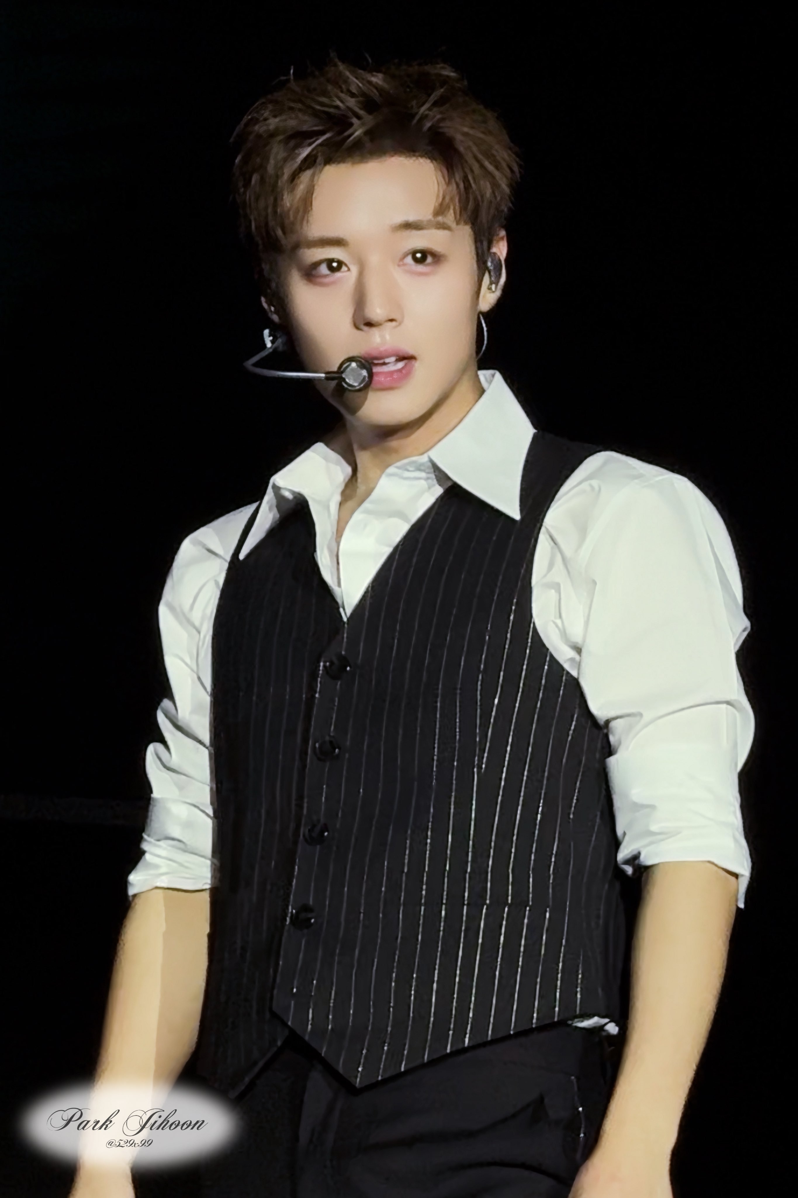朴志训✨朴志训盛世美颜 260620 河内FANCON 饭拍📸©️529x99
