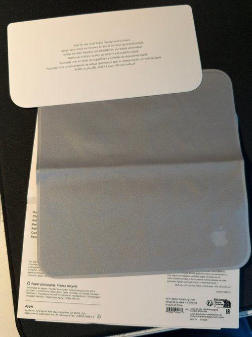 【Apple 的新款抛光布更柔软，但尺寸与初代相同】Apple 最新推出的售价 